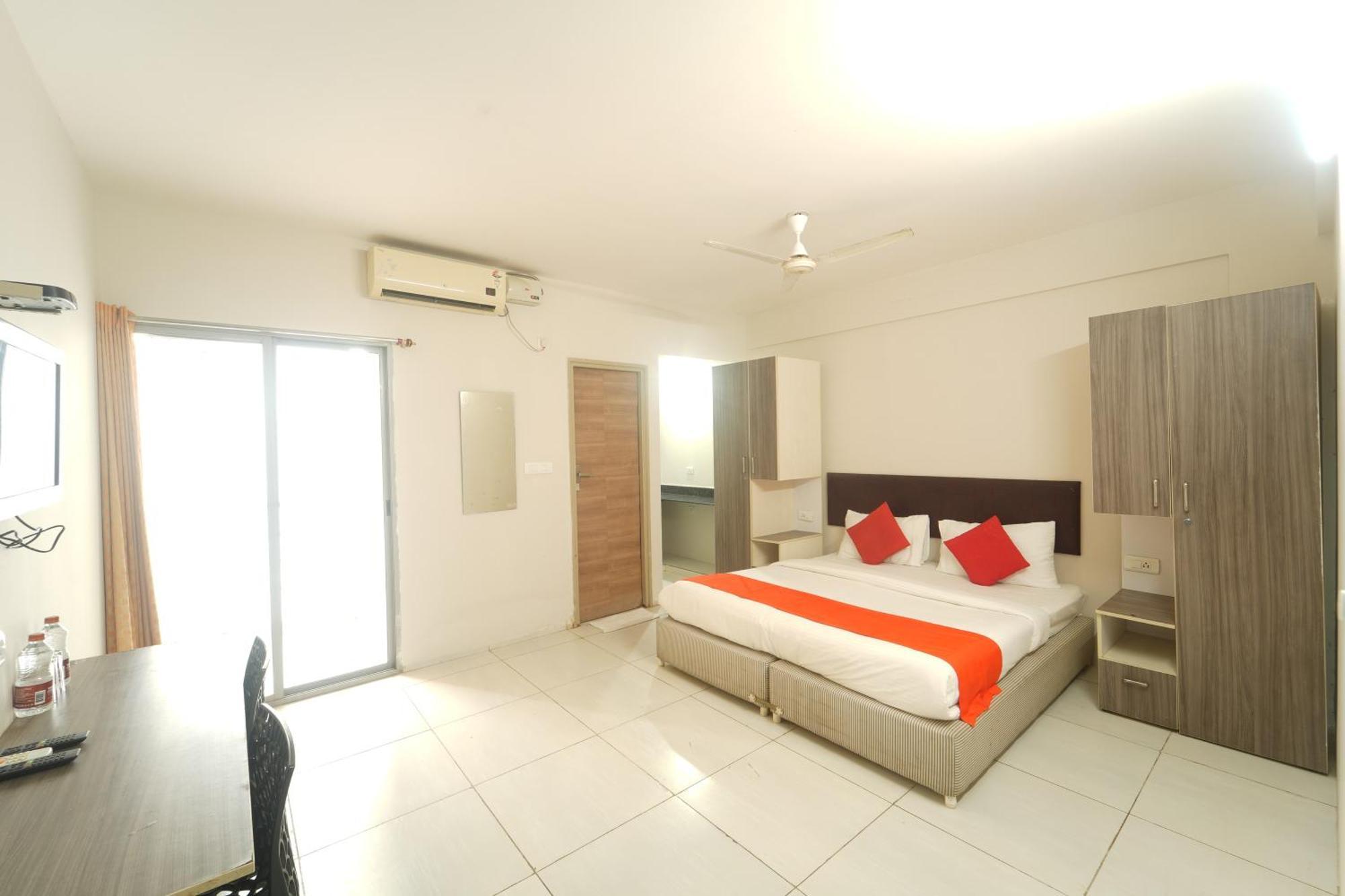Bubble Hotel Electronic City Kammasandra Extérieur photo